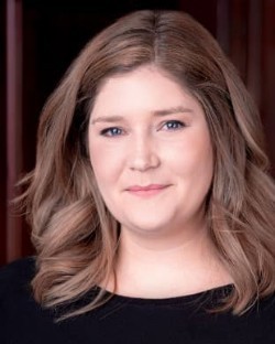 Lindsay Lauren Sewekow