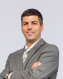 Christopher Ryan Dixon