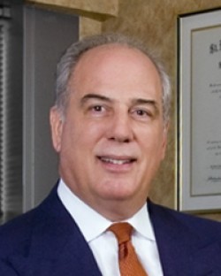 Frank G Giunta