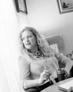 Kate Lincoln-Goldfinch